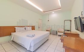 Rossan Villa Hotel Near Kampus Upi Setiabudhi
